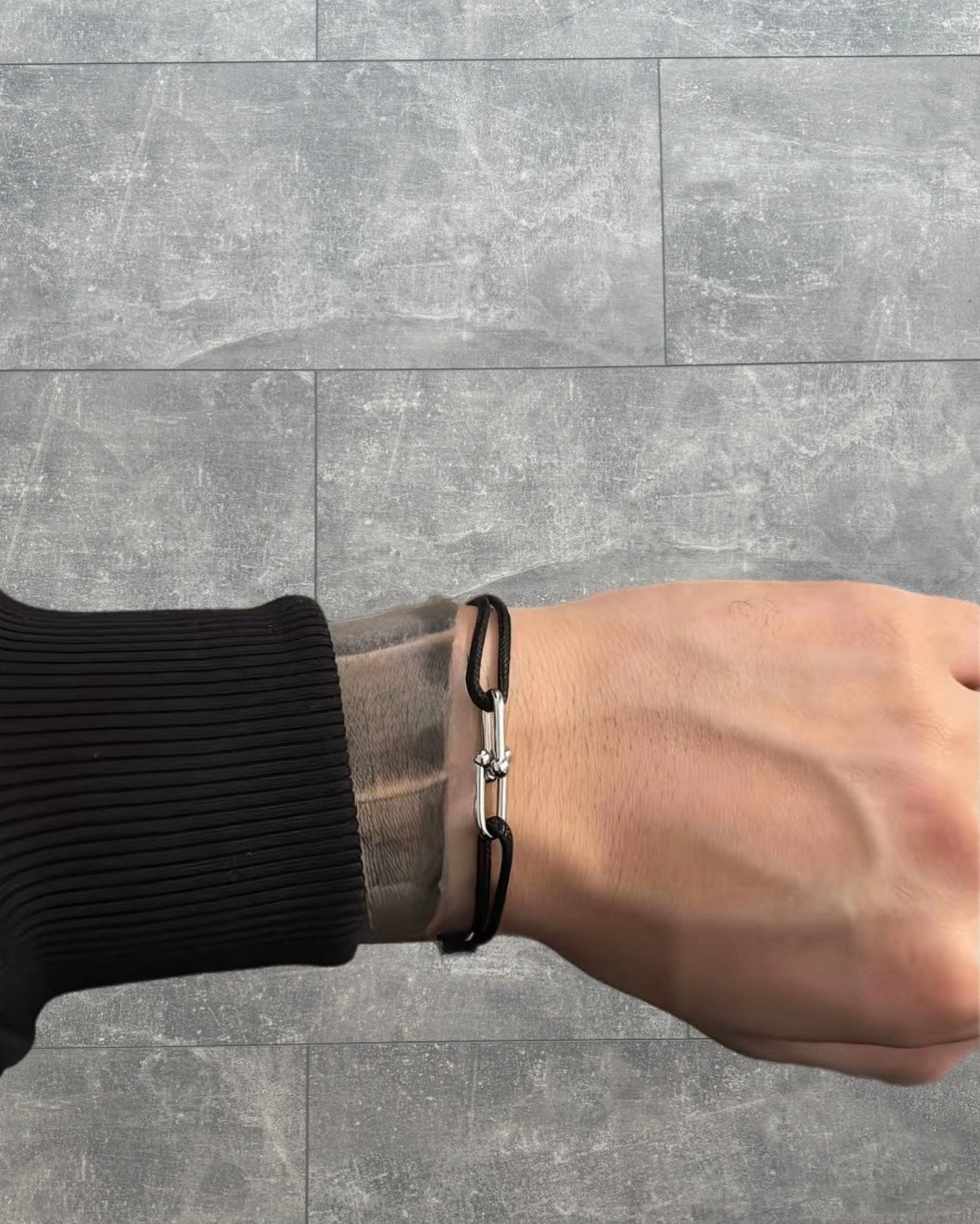 Lumière Loop Bracelet